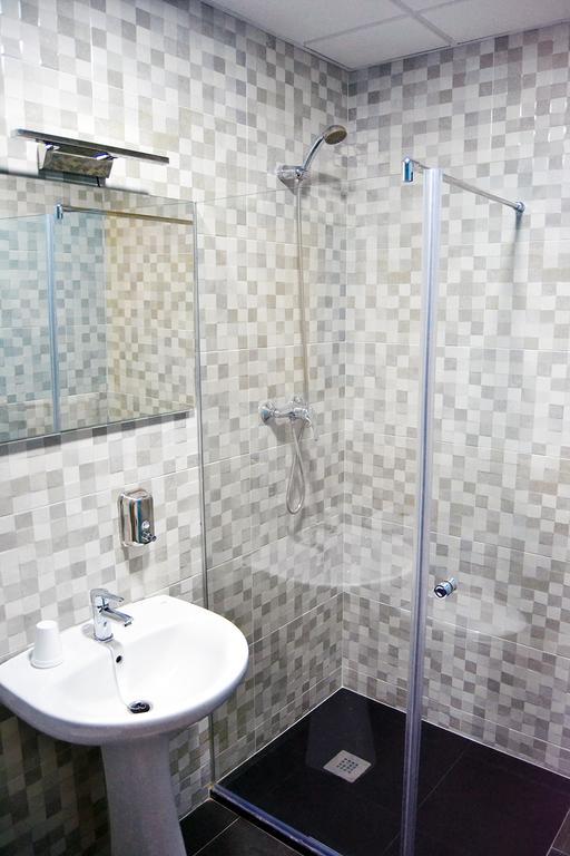 Hostal Restaurante Los Mellizos Guarromán Екстериор снимка